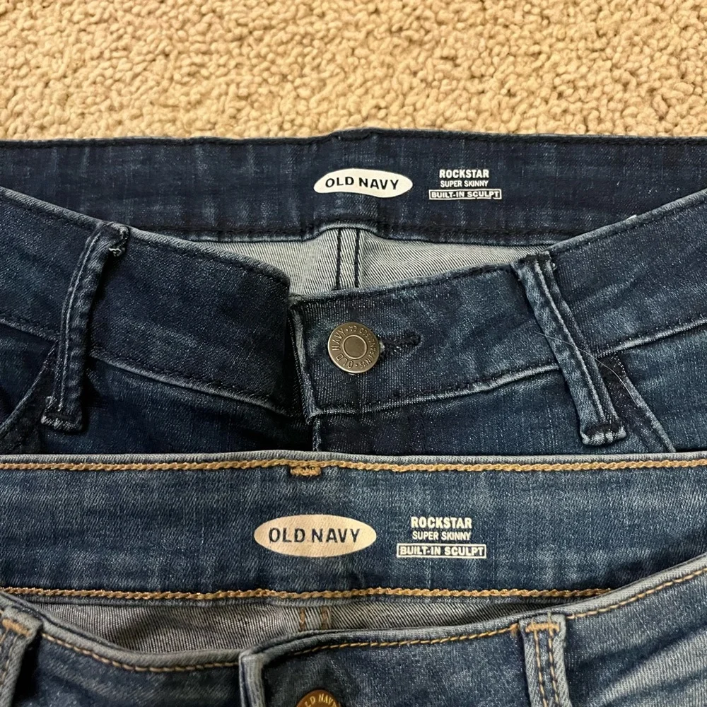 Lot of 2 Old Navy Rockstar super skinny women’s jeans size 8 - Picture 3 of 6